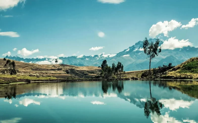 ¿Trekking Salkantay independiente o con guía? Pros y contras